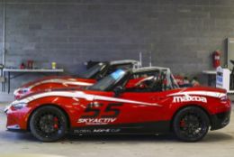 48.MX5Red